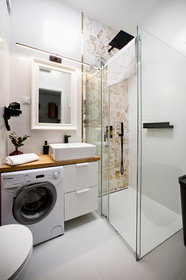 Prymasa Tysiaclecia - P&O Serviced Apartments Варшава Екстер'єр фото