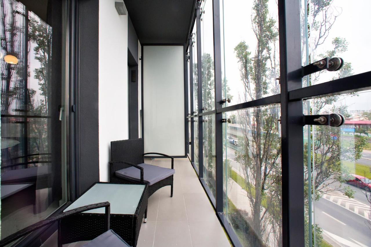 Prymasa Tysiaclecia - P&O Serviced Apartments Варшава Екстер'єр фото